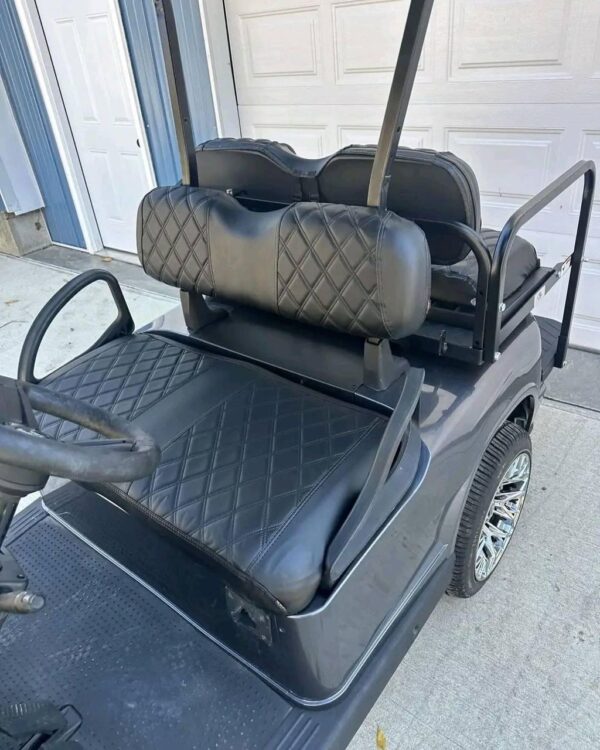 2018 EZGO RXV - Image 2