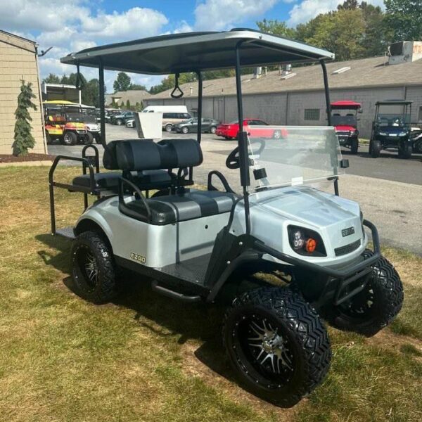 Ezgo TXT Electric Lithium - Image 5