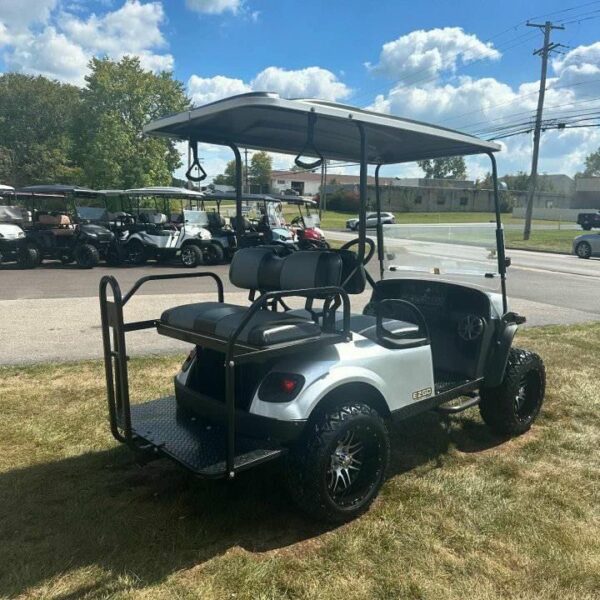 Ezgo TXT Electric Lithium - Image 4