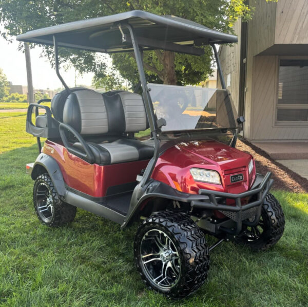 Club Car - Image 4