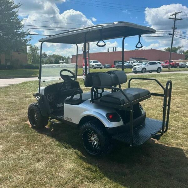 Ezgo TXT Electric Lithium - Image 2